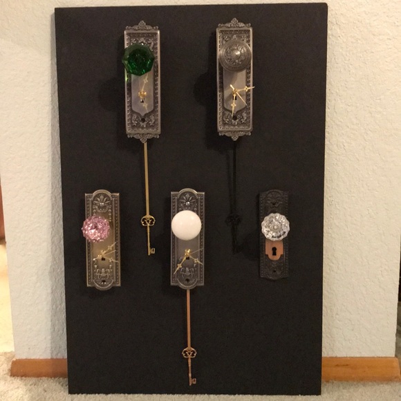 Camino de Santiago Clocks - Picture 2 of 2